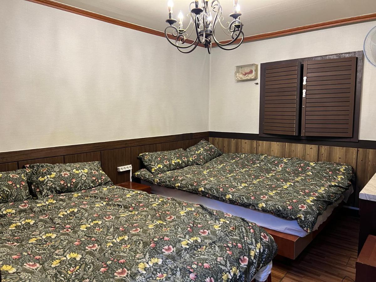 Brown Hotel Seoul Bagian luar foto